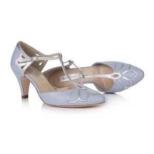 Rachel Simpson Powder Blue Gardenia Leather Heels w/Box UK 5 or US 7.5